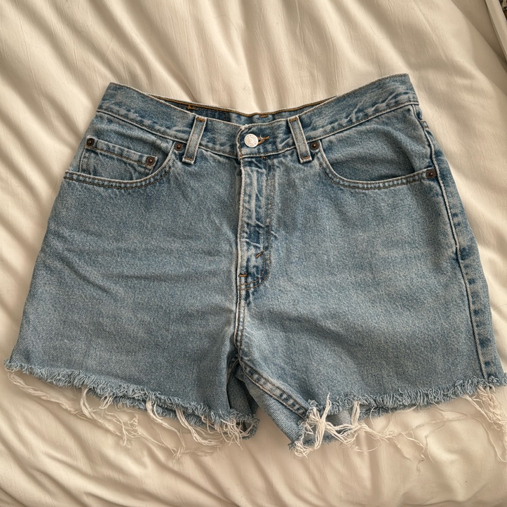 Vintage High Waist Cut off Levi Shorts